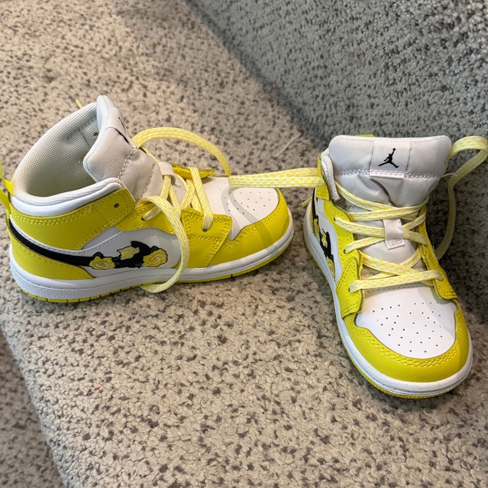 Nike Kids Yellow and White High-Top Sneakers
